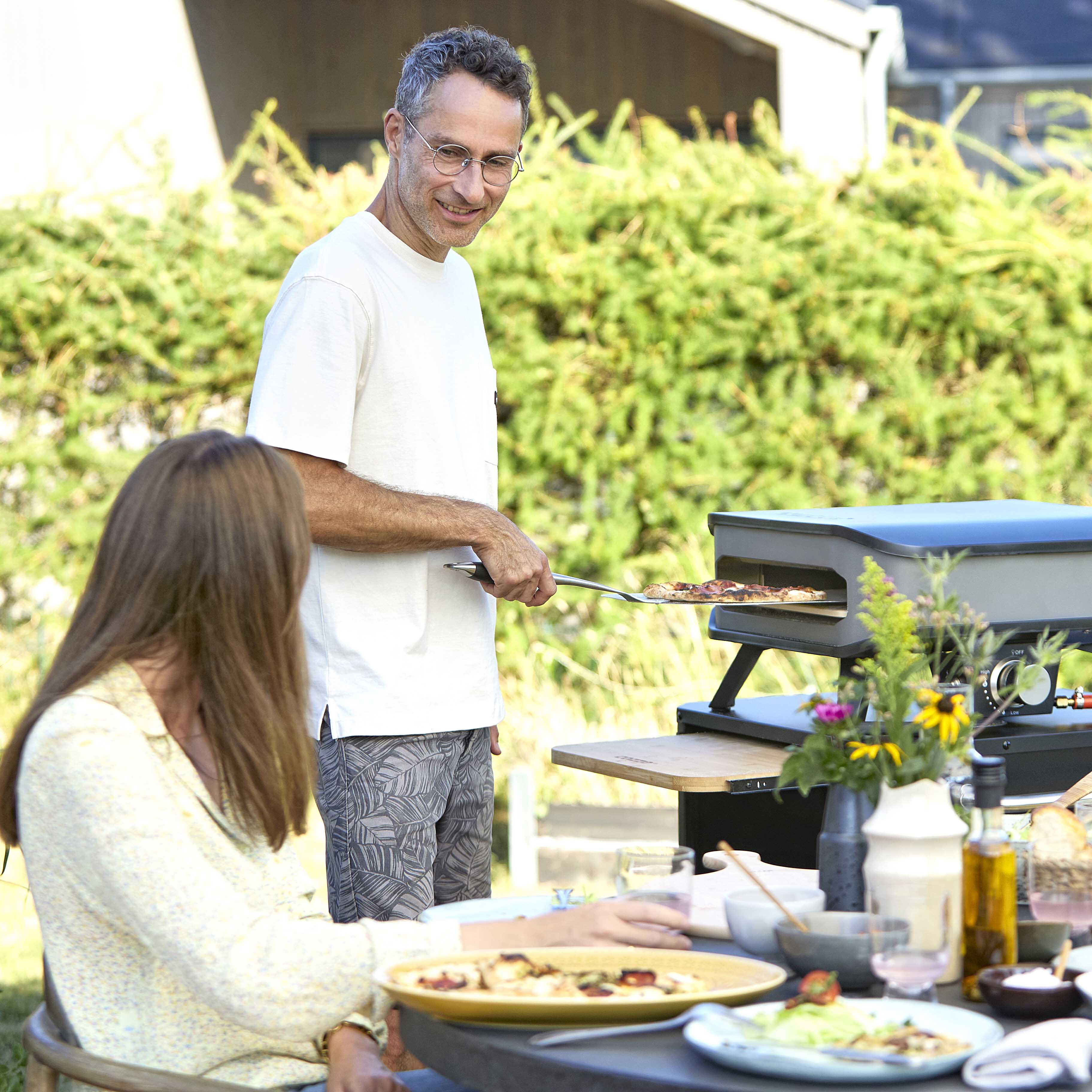 Cozze 13" Pizza Oven Set - Image 9