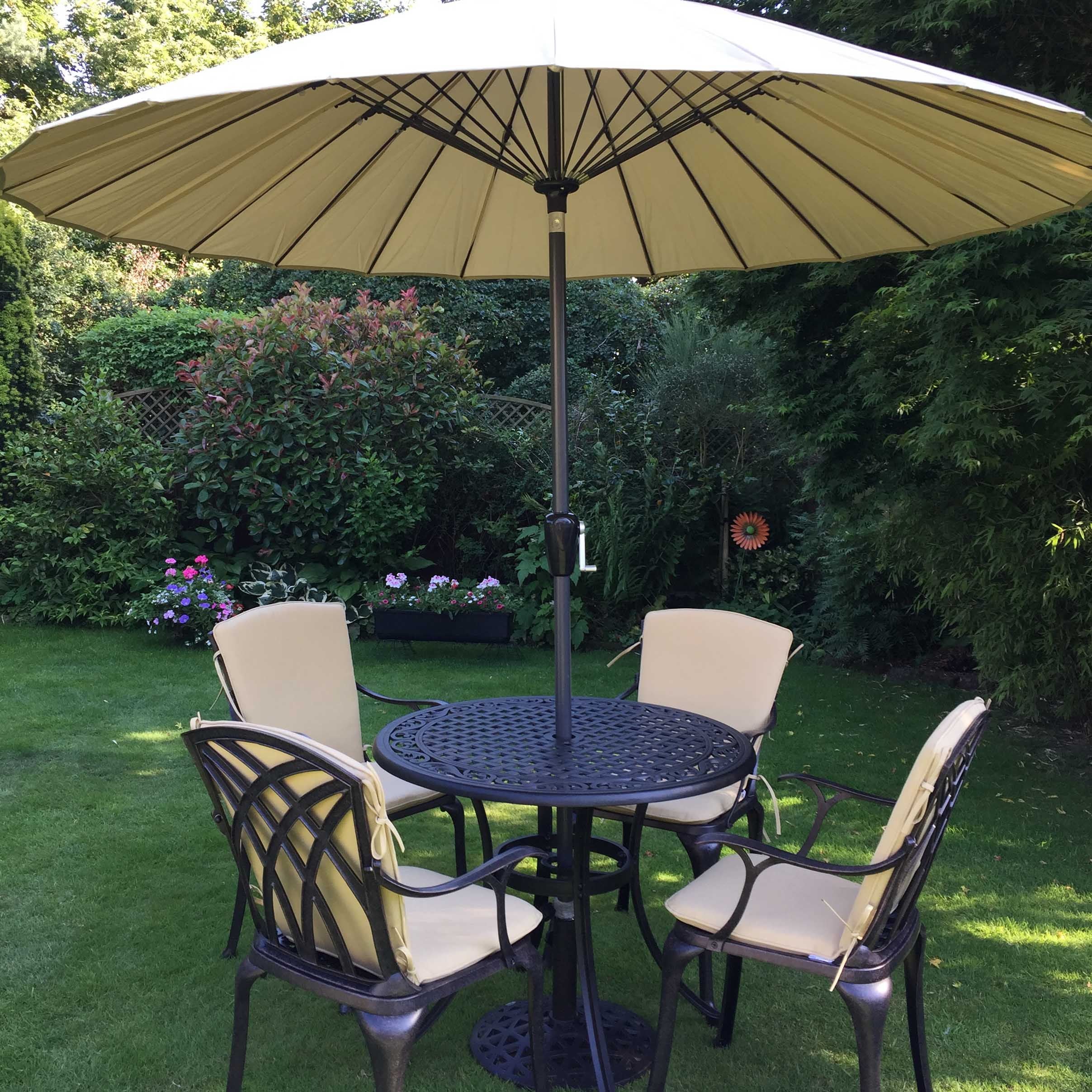 Hannah Table 4 Seater Set - Antique Bronze - Image 4