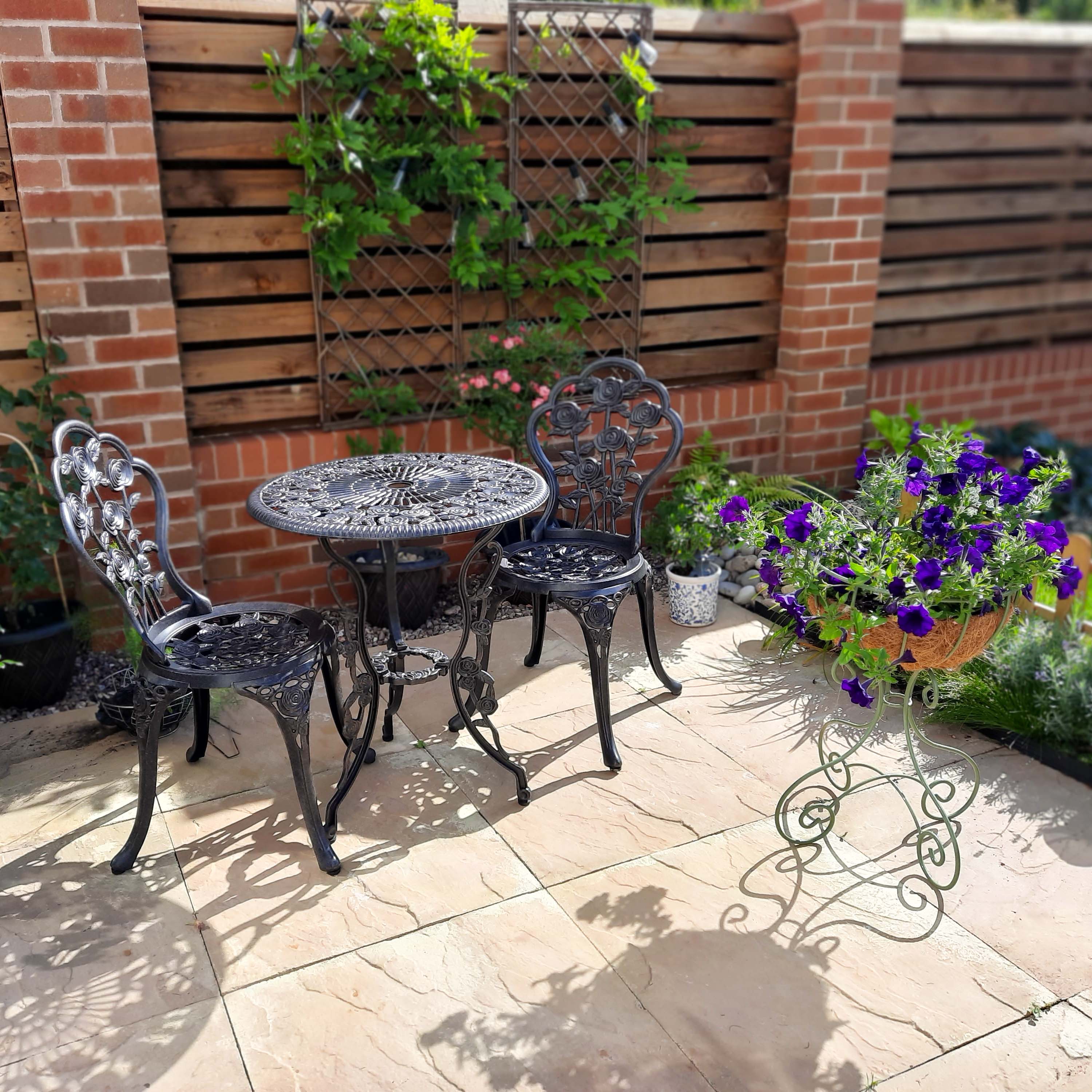 London Rose Bistro 2 Seater Set - Antique Bronze - Image 3