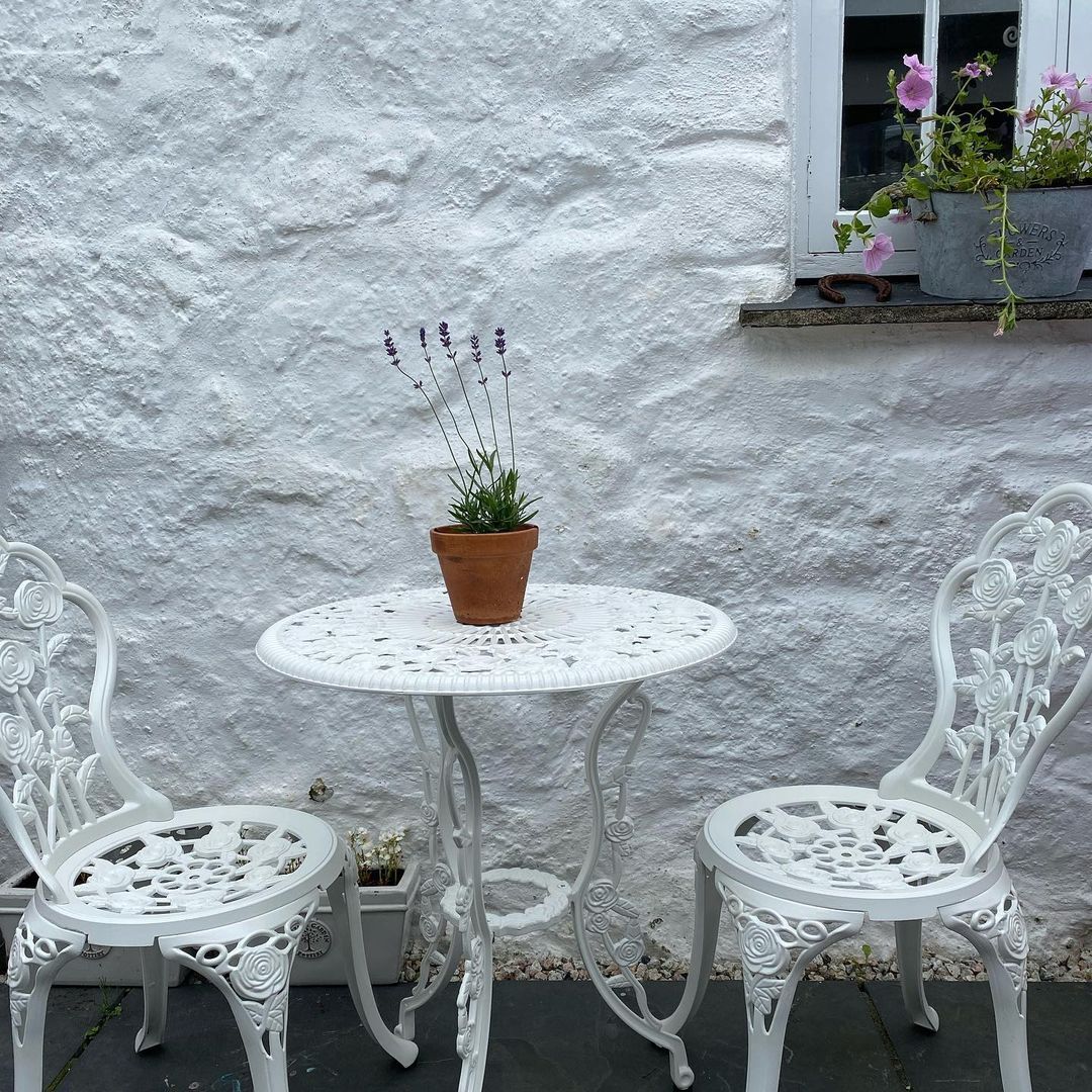 London Rose Bistro 2 Seater Set - White - Image 6