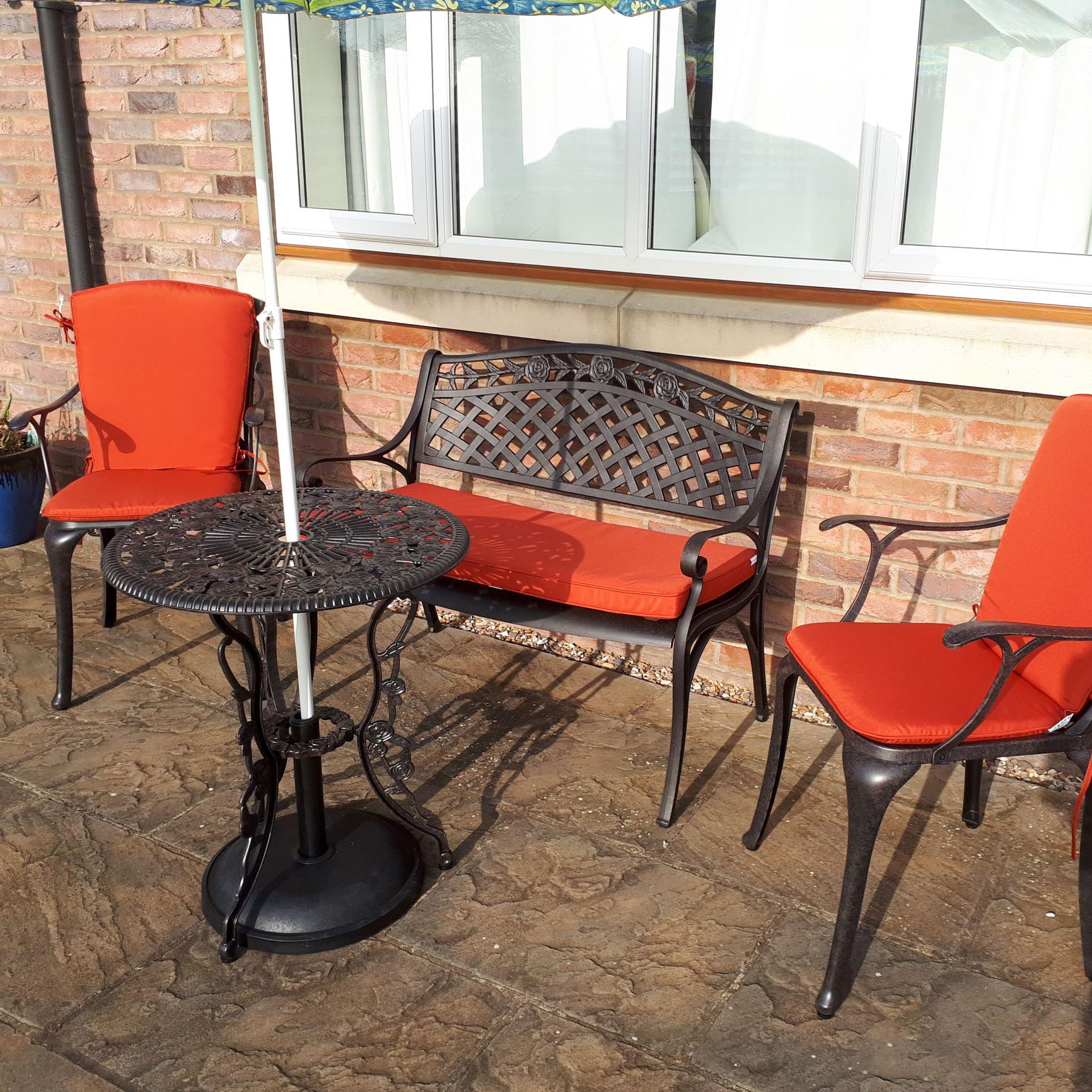 London Rose Table 2 Seater Set - Antique Bronze - Image 11