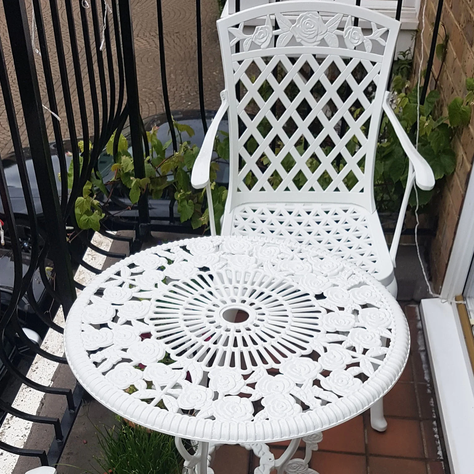 London Rose Table 2 Seater Set - White - Image 3