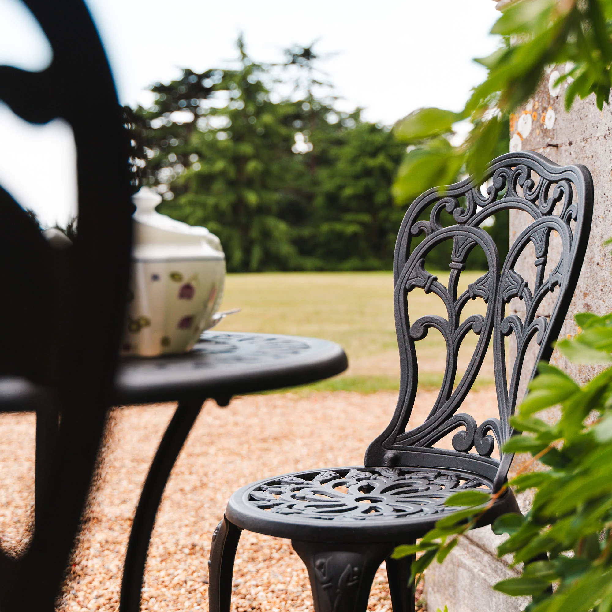 Tulip Bistro 2 Seater Set - Antique Bronze - Image 3