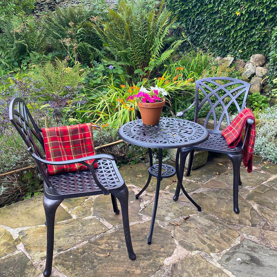 Tulip Bistro Table 2 Seater Set - Antique Bronze - Image 2